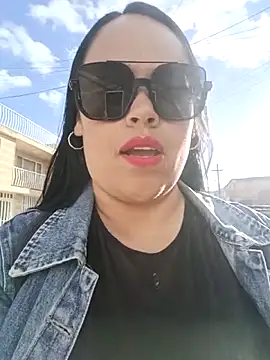 Italia 12 online show from 17, 11, 2025