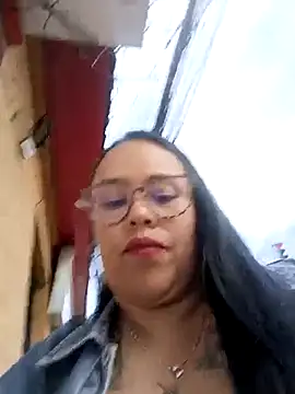 Italia 12 online show from 25, 11, 2025