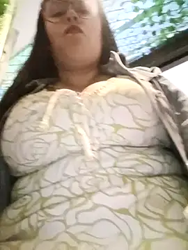 Italia 12 online show from 27, 11, 2025