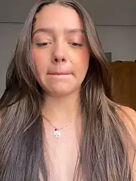 luiza barcelos online show from 7, 10, 2025