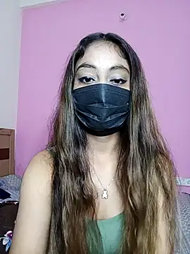 Snapshot of Kitty_18teen chatting on 14, 10, 2025 Kitty 18teen online show from 14, 10, 2025