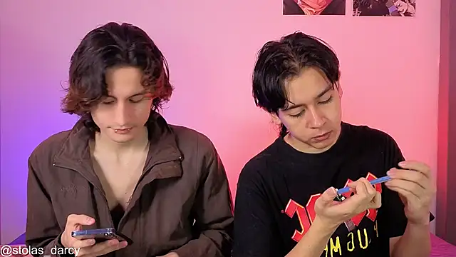 Snapshot of Darcy_and_Stolas chatting on 23, 6, 2026 Darcy and Stolas online show from 23, 6, 2026
