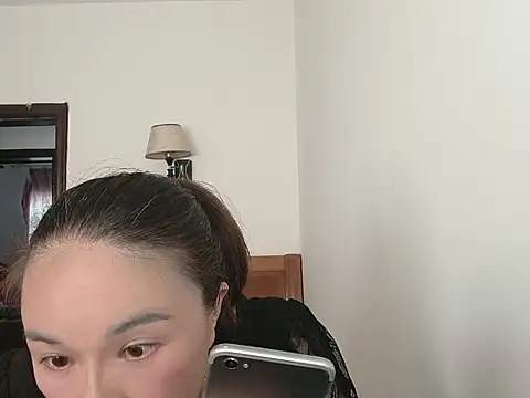 yueliang-166 online show from 15, 10, 2025