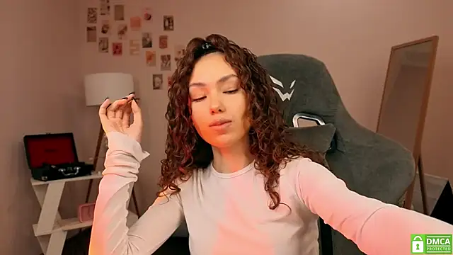 branchwithflowerss online show from 31, 10, 2025