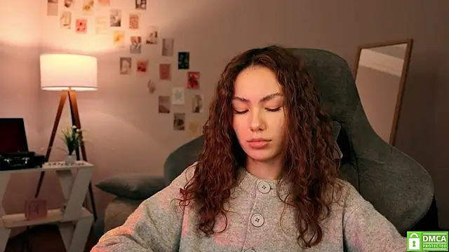 branchwithflowerss online show from 7, 11, 2025