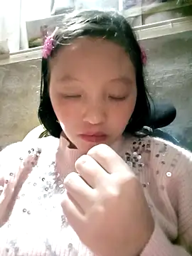 Minkine022 online show from 6, 11, 2025