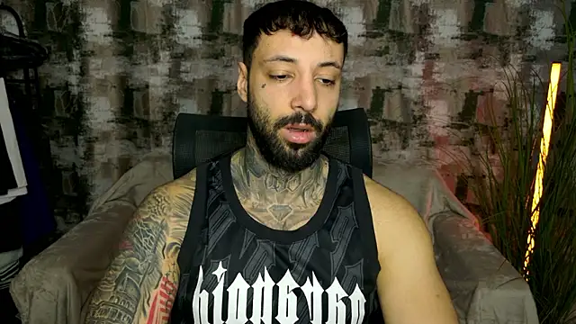 Snapshot of MasculineGuy99 chatting on 8, 2, 2026 MasculineGuy99 online show from 8, 2, 2026