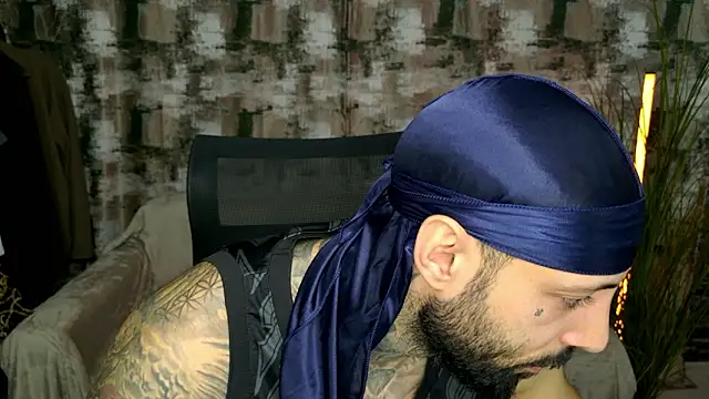 Snapshot of MasculineGuy99 chatting on 11, 2, 2026 MasculineGuy99 online show from 11, 2, 2026