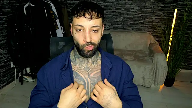 Snapshot of MasculineGuy99 chatting on 1, 3, 2026 MasculineGuy99 online show from 1, 3, 2026