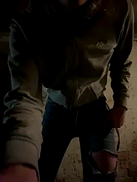 pleasedontpressaredburton online show from 29, 10, 2025