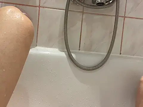 pleasedontpressaredburton online show from 30, 10, 2025