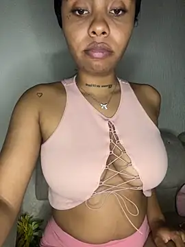 Snapshot of Itanydiorr chatting on 27, 11, 2025 Itanydiorr online show from 27, 11, 2025