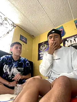 lyan t2 online show from 3, 10, 2025