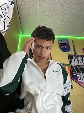 lyan t2 online show from 24, 10, 2025