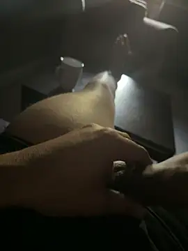 familia0210 online show from 16, 11, 2025