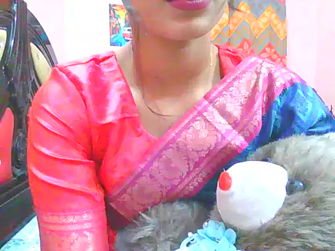 night queeen7 online show from 17, 12, 2025