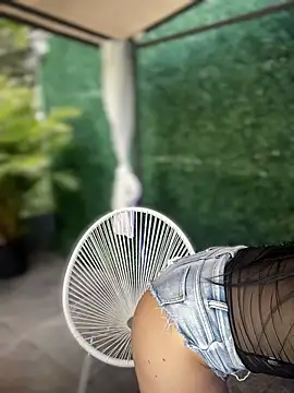 ArieliciousXXX online show from 16, 1, 2026