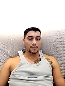 gooddboy01 online show from 18, 10, 2025