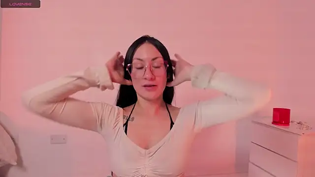 clover tter  online show from 12, 11, 2025