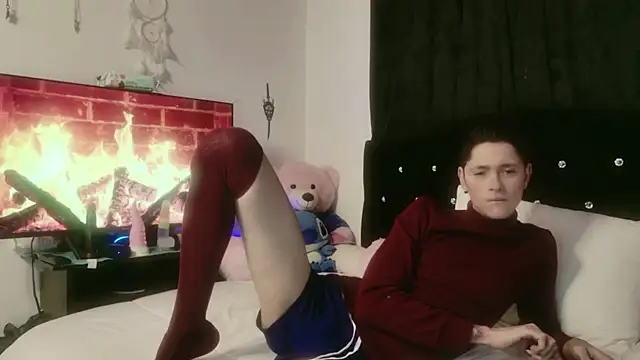 Tyler cat online show from 28, 10, 2025