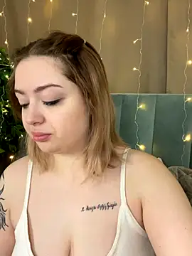 KellyMoors online show from 20, 10, 2025