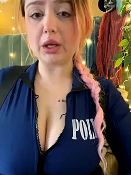 KellyMoors online show from 27, 10, 2025