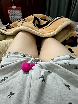 Lili 2love online show from 8, 1, 2026