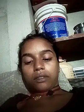 Snapshot of Cuty_kanchna chatting on 27, 10, 2025 Cuty kanchna online show from 27, 10, 2025