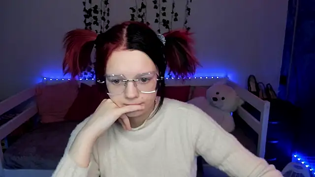 shy elina01 online show from 13, 11, 2025