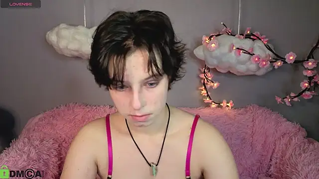 Sara Frayer online show from 19, 2, 2026