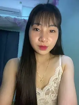 Snapshot of banlinh004 chatting on 6, 5, 2026 banlinh004 online show from 6, 5, 2026