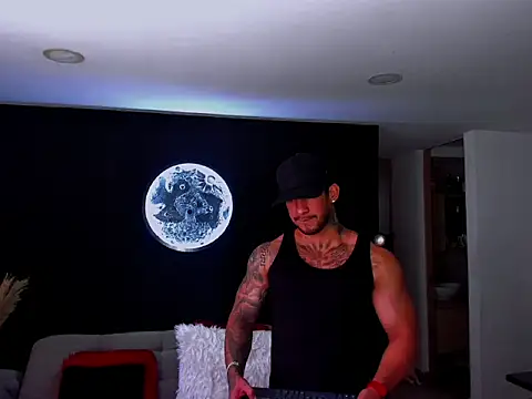 Dammianmiller online show from 30, 6, 2026