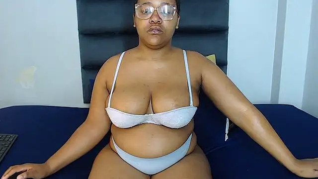SweetJuicyPussy97 online show from 10, 1, 2026