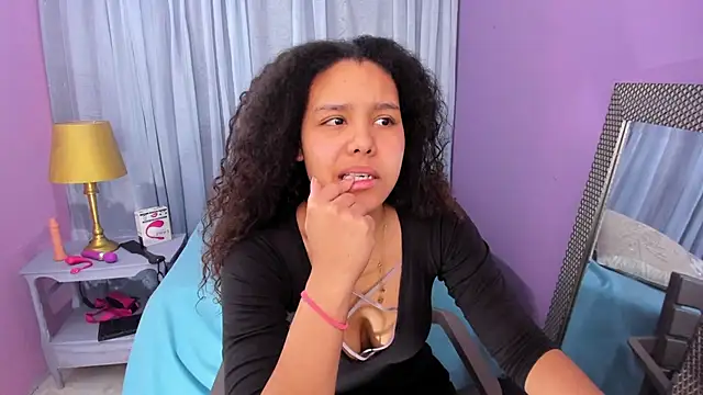 AriaVega online show from 20, 10, 2025