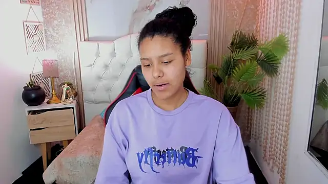 AriaVega online show from 27, 3, 2026