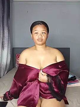 Snapshot of Sultrytits6 chatting on 6, 7, 2026 Sultrytits6 online show from 6, 7, 2026