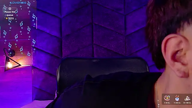 Snapshot of LiamThunder05_ chatting on 31, 10, 2025 LiamThunder05  online show from 31, 10, 2025