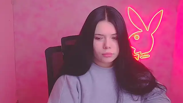 Mona Esty online show from 7, 11, 2025