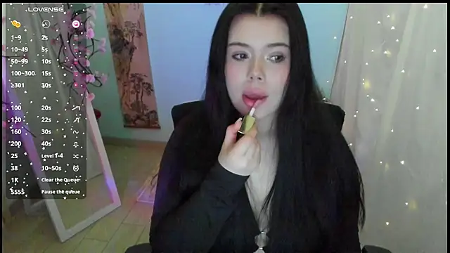 Mona Esty online show from 7, 4, 2026