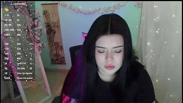 Mona Esty online show from 16, 4, 2026