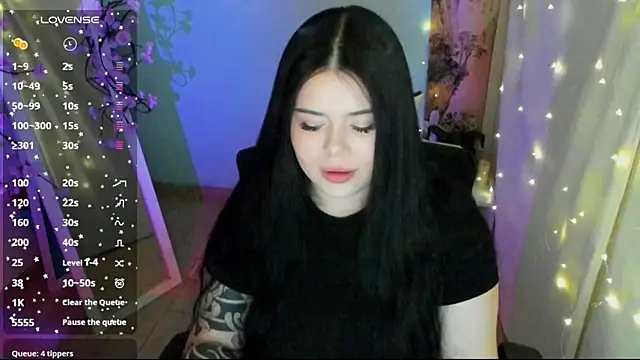 Snapshot of Mona_Esty chatting on 24, 6, 2026 Mona Esty online show from 24, 6, 2026