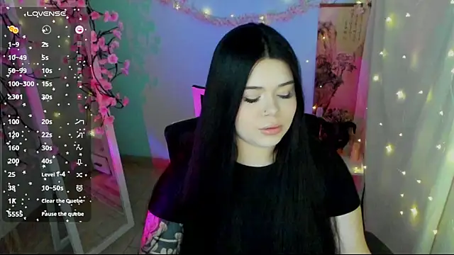 Snapshot of Mona_Esty chatting on 10, 7, 2026 Mona Esty online show from 10, 7, 2026