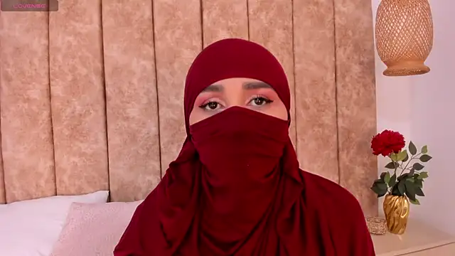  alishaa c online show from 4, 11, 2025