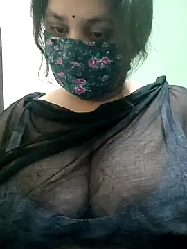 Snapshot of lovelynishu chatting on 8, 10, 2025 lovelynishu online show from 8, 10, 2025