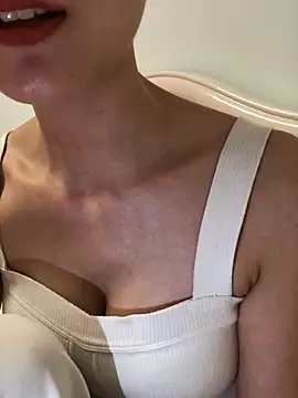 Mile-m online show from 19, 4, 2026