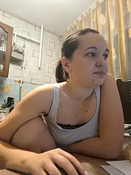 Snapshot of Lorie_Jillian chatting on 6, 10, 2025 Lorie Jillian online show from 6, 10, 2025