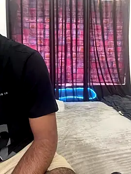 vickyandtania online show from 6, 1, 2026