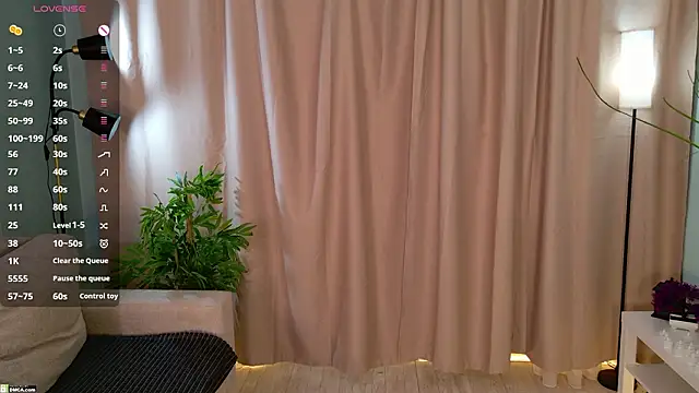 Playful Lia online show from 8, 3, 2026