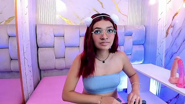 KiraRuby online show from 15, 10, 2025