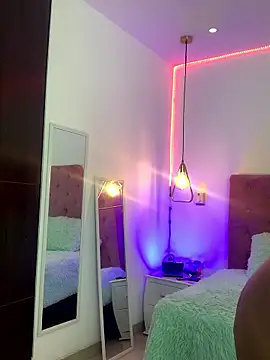 Rose monroee online show from 2, 11, 2025